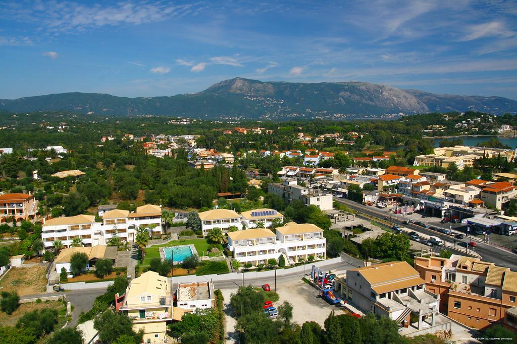 Asteraki Aparthotel Гоувия Экстерьер фото